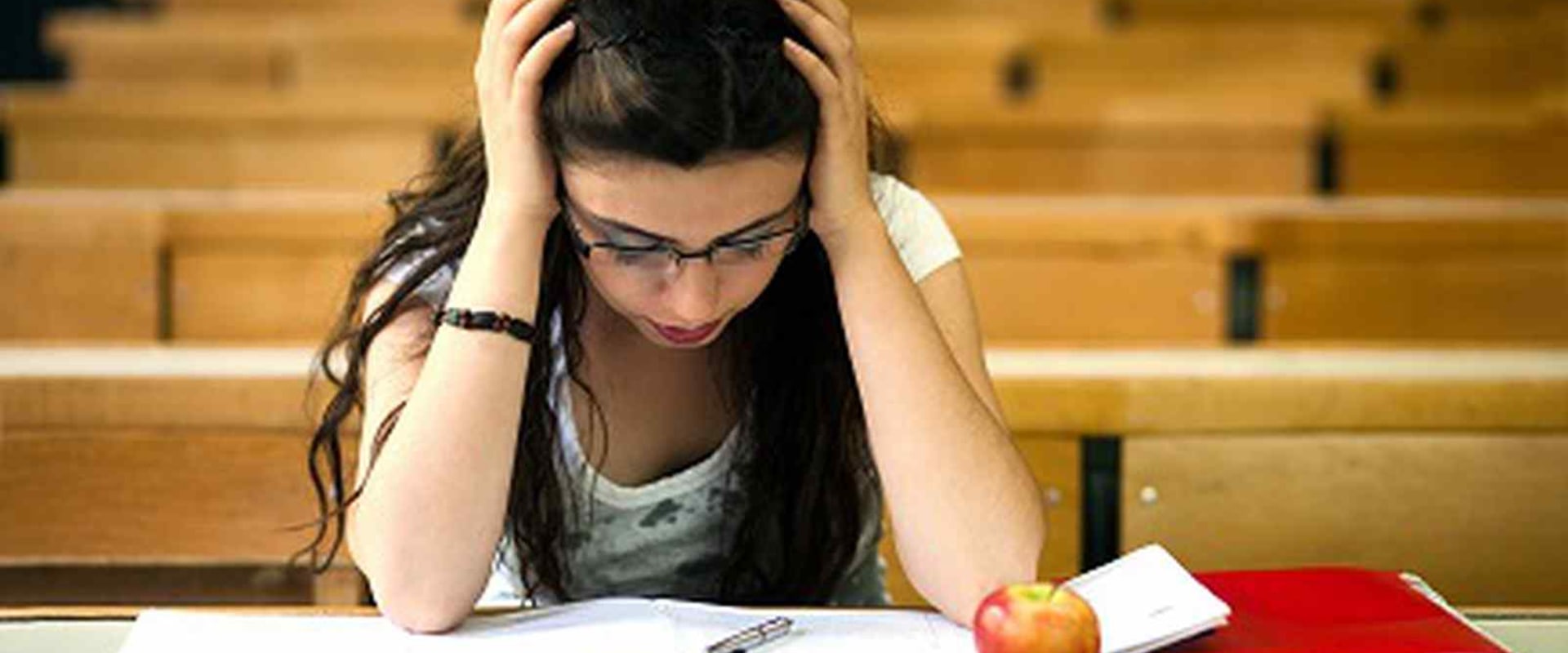 The Power of Teenage Life Coaching in Addressing Academic Pressure and Perfectionism